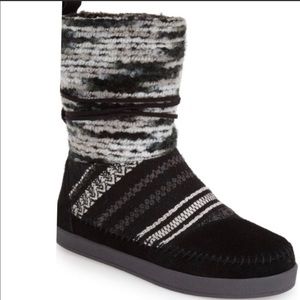 Tom’s Nepal Slip-on boots